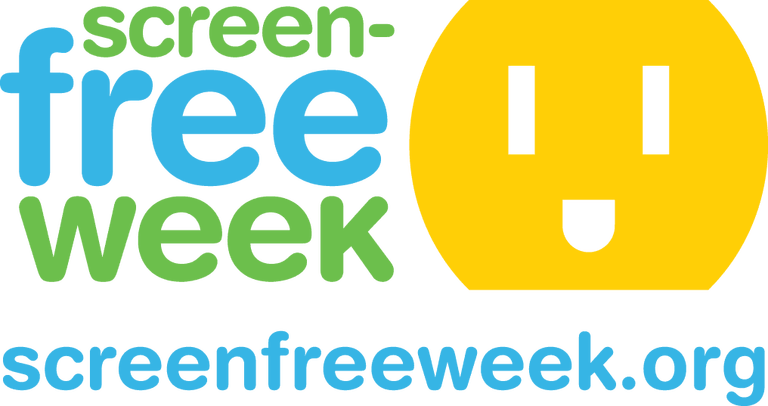 Unplugged power point face promotes Screen-Free Week, prioritising family connection through imaginative play and nature.